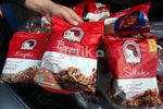 Jajanan Tradisional Beromzet Miliaran