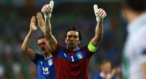 Buffon Tak Tempatkan Italia sebagai Favorit
