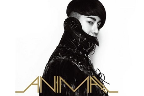 Jo Kwon Pakai Sepatu Berhak 19,5 Cm Karena Ingin Tampil Beda