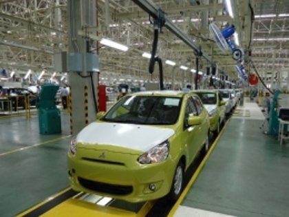 Mobil Kecil Mitsubishi Mirage Diluncurkan Pertengahan Tahun
