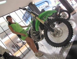 Motor Trail Khusus Balapan