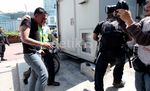 Bukkk...Copet Bonyok Dihakimi Massa