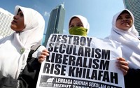 Akses mudah mendapat kondom diprediksi meningkatkan pergaulan bebas hingga 37 persen untuk pria dan dan 50 persen untuk pelajar perempuan.