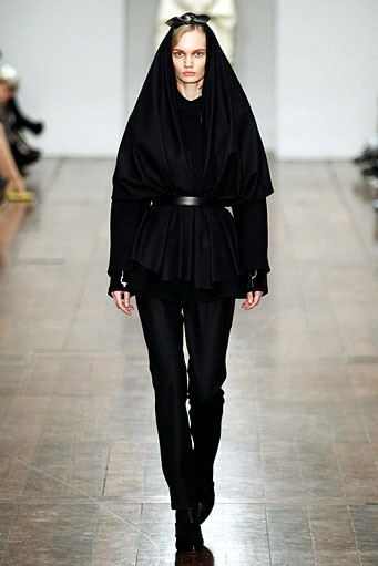 Emilio De La Morena, Fall/Winter 2012. London Fashion Week 2012. [dok. Emilio De La Morena]