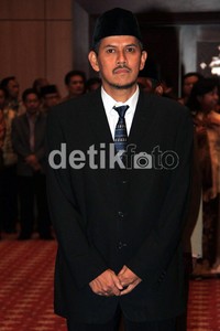 Anggito Abimanyu resmi dilantik menjadi Direktur Jenderal Haji dan Umroh Kementerian Agama (Kemenag). Dia menggantikan Slamet Riyanto, pejabat sebelumnya.