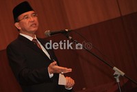 Menurut Menag, pengelolaan uang yang sangat besar itu membutuhkan kompetensi bidang tersendiri. Tidak saja paham soal keagamaan tetapi manajemen keuangan.