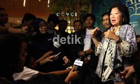 Menurut Marie Elka, film tersebut sangat bagus dan layak ditonton untuk memperkenalkan kepada anak-anak akan lagu-lagu karya AT Mahmud seperti judul di film tersebut Ambilkan Bulan