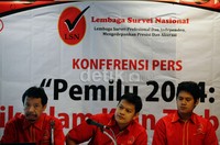 Eksistensi partai-partai berbasis massa Islam pada Pemilu 2014, terancam kian terbenam. Hal ini berdasarkan temuan riset Lembaga Survei Nasional (LSN) yang dilaksanakan 10-20 Juni 2012 di 33 provinsi di Indonesia.