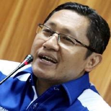 6 Jam Sudah Anas Diperiksa KPK, Pendukung Setia Menanti