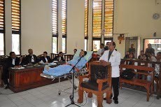 Kisah Nenek Loeana, Jual Beli Tanah Berujung Ranjang Pesakitan