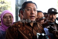 Dalam keterangannya, Anas berharap kehadirannya dapat menghapus segala syak wasangka. Ramses/detikcom.