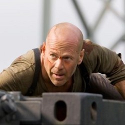 A Good Day to Die Hard, Valentine Berdarah untuk Bruce Willis