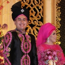 Pesta Kembang Api Buka Resepsi Super Mewah Nassar KDI & Muzdhalifah