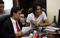 Uang yang nantinya akan disumbangkan itu berkisar kurang lebih Rp 500 juta dari hasil ngamen.