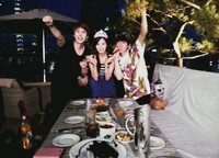 Tak lama maknae Super Junior Kyuhyun pun datang. (Twitter).