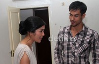 Sandra mengaku kenal Delano dari salah satu temannya. Gus Mun/detikHOT.