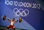 Atlet Angkat Besi Siap Berjaya di Olimpiade 2012