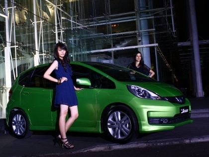 8 Mobil Pilihan Perempuan