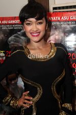 Ketika Jupe Tampil Lebih Tertutup