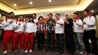 Di Olimpiade 2012 ini, awareness atas perjuangan atlet untuk bisa sampai menjadi olimpian akan terus digaungkan, sehingga semua orang sadar dan mengerti perjuangan para atlet.