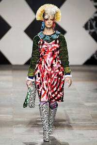 Louise Gray, Fall/Winter 2012. London Fashion Week 2011. [dok. Louise Gray]