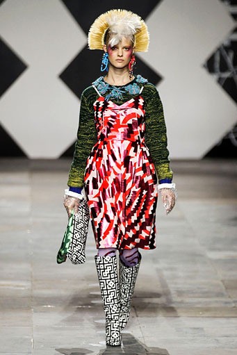 Louise Gray, Fall/Winter 2012. London Fashion Week 2011. [dok. Louise Gray]