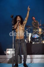 Slank Hibur Ribuan Pengunjung PRJ