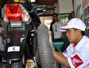 Motor Baru Boleh Digeber Kencang?