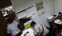 Zulkarnain tidak ada di lokasi saat penggeledahan. Ramses/detikcom.