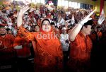 Ribuan Orang Padati Kampanye Hidayat-Didik