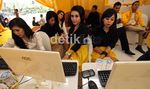 SPG Cantik Hiasi Rapimnas Golkar