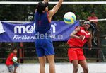 Atlet Voli Pantai PON Riau Pemanasan di Senayan