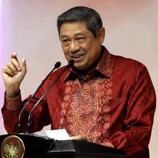 Ceramahi Perwira TNI-Polri, SBY: Tak Boleh Kendur Melawan Teroris 