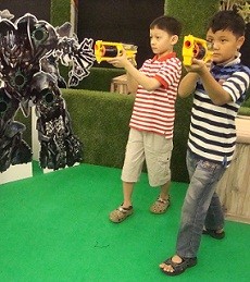 Seru! Main Tembak-tembakan di Trans Studio Mal