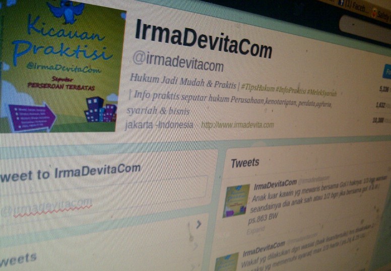 Tak Ingin Buta Hukum, Baca Kicauan Twitter @irmadevitacom Tak Ingin Buta Hukum, Baca Kicauan Twitter @irmadevitacom