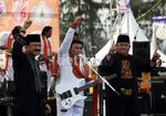Ribuan Orang Padati Kampanye Foke-Nara
