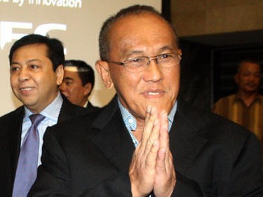 Deklarasi Capres Ical Kuningkan Sentul International Convention Center