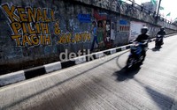 Sebanyak 6 pasang cagub-cawagub sudah siap berebut kursi orang nomor satu di Jakarta. Perang propaganda pun makin santer terdengar.