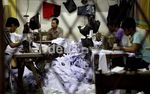 Tahun Ajaran Baru, Permintaan Seragam Melonjak