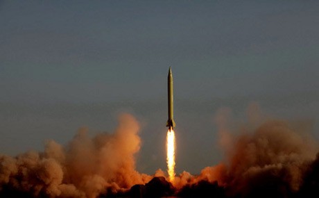 Iran Uji Coba Rudal yang Bisa Jangkau Israel