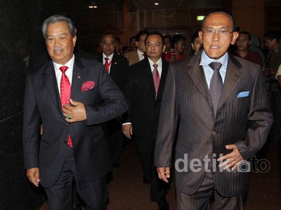 Jadi Capres, Ical Dapat Dukungan dari Malaysia