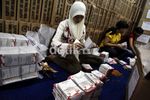 Surat Suara Pilgub DKI Terus Disortir