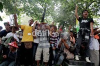 Menurut mereka, RPP Tembakau membatasi petani tembakau lokal dan memungkinkan tembakau impor semakin banyak.