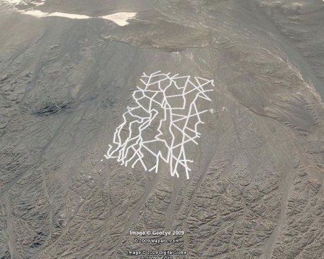 10 Penampakan Aneh di Google Earth