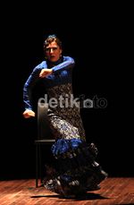 Menghentak-hentak ala Flamenco Spanyol