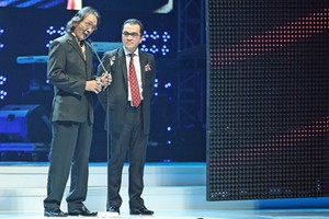 Album Musikal Laskar Pelangi Raih Trofi Terbanyak di AMI Awards 2012