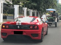 Kuda besi belum tentu bisa mendahului kuda asli. (Foto Kemas Yulius)