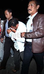 Bupati Buol Digiring ke Rutan KPK