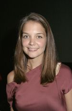 Transformasi Katie Holmes dari Waktu ke Waktu