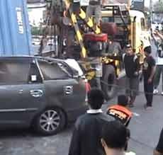 Kecelakaan Libatkan 3 Kendaraan, 5 Penumpang Tewas